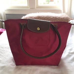 Longchamp Le Pilage shoulder tote